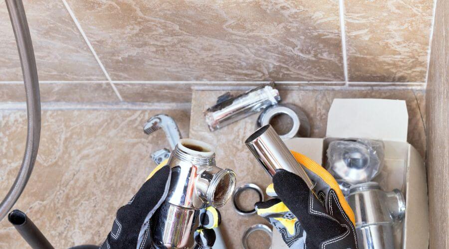 Professional gutter cleaning in Kountze, TX